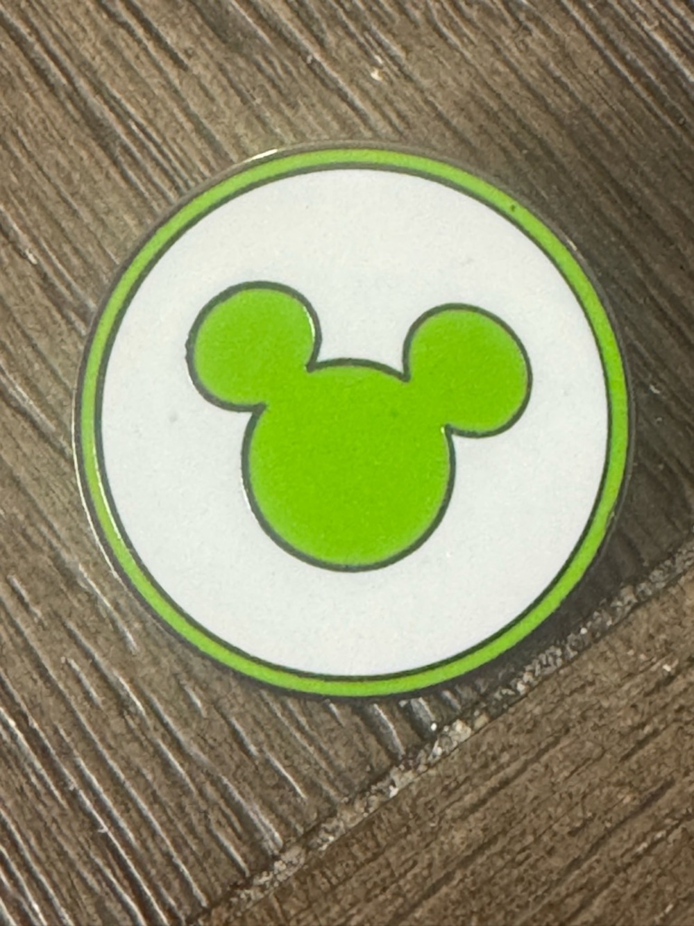 5/$25 Disney Mickey Ears Green MagicBand Logo Pin